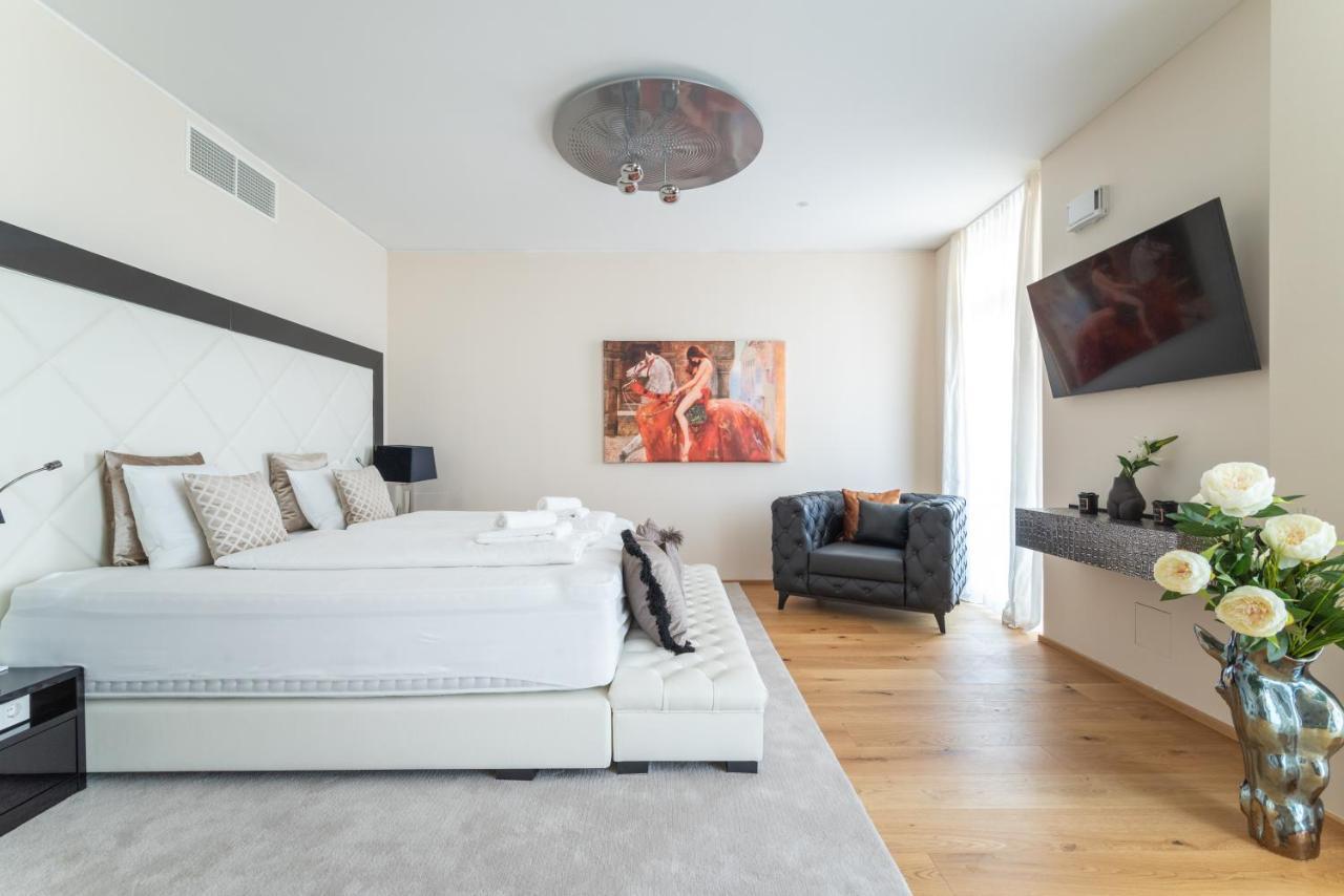 Apartmán Exclusive 2Br Skyline Penthouse By Hm Vídeň Exteriér fotografie